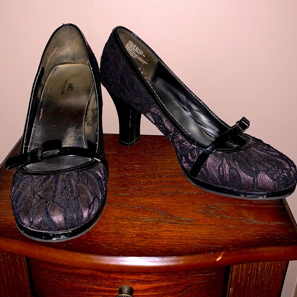 SO Black and Dark Purple Lace Pump Heels